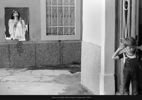 Instantané, Jean pierre Morcrette, Dans une petite ville portuaire, Yougoslavie, 1981