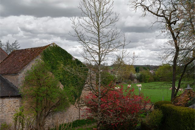 Vue de la fenêtre, Corbigny, Nièvre, Bourgogne-Franche-Comté, France, 2013, photographie Jean pierre Morcrette