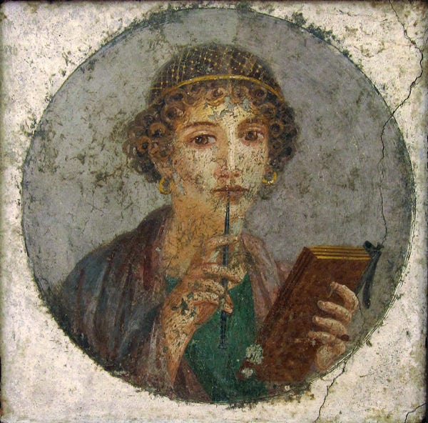 Jeune femme écrivant avec un stylet sur une tablette de cire à 4 volets. Ier siècle, Pompéi ; musée archéologique, Naples.
