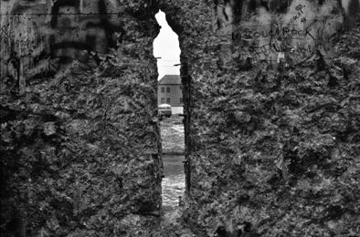 Mur de Berlin, Allemagne, décembre 1989, photographie Jean pierre Morcrette