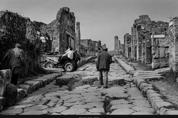 Instantané, Pompéi, Italie, 1972, photographie Jean pierre Morcrette